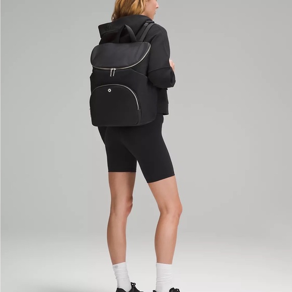 LULULEMON NEW PARENT BACKPACK main image 7